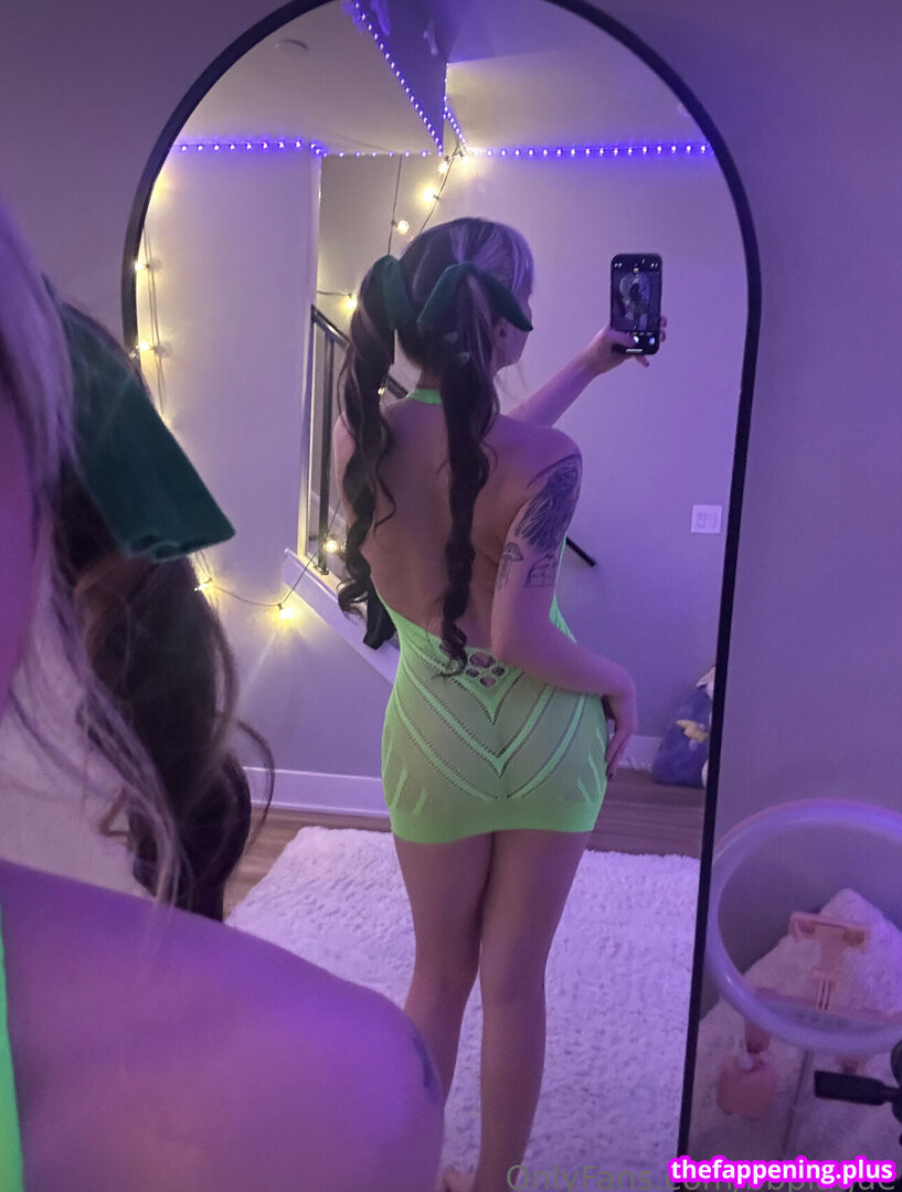 Slimthicccsenpai / bbplague Nahá OnlyFans fotografie #139