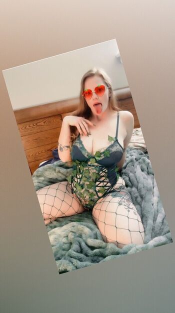 Full leaked Bbstrawberri private onlyfans photo