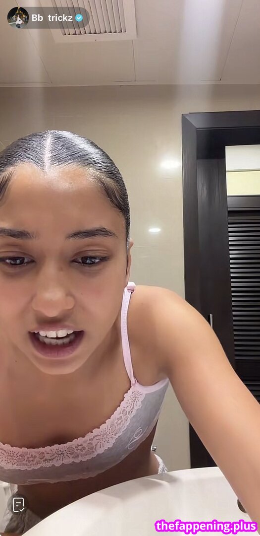 Bbtrickz / belizekazi Фото обнажённых OnlyFans #16