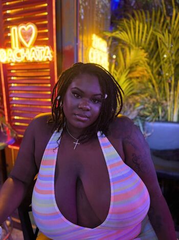 Full leaked Bbw page private onlyfans photo