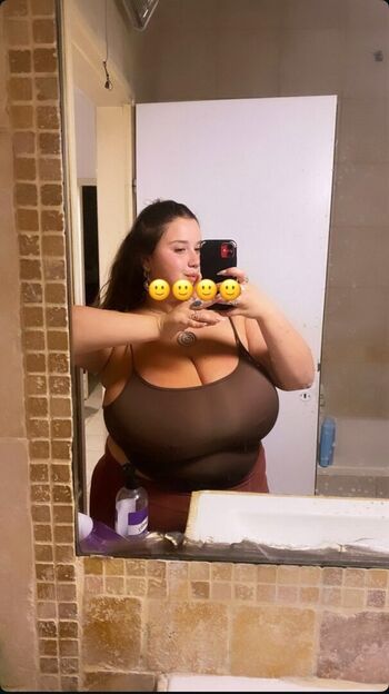 Full leaked Kaori sato/ private onlyfans photo