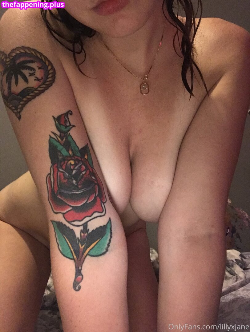 bbxjane / lillyjanebabicc / lillyxjane Naken OnlyFans Foto #9