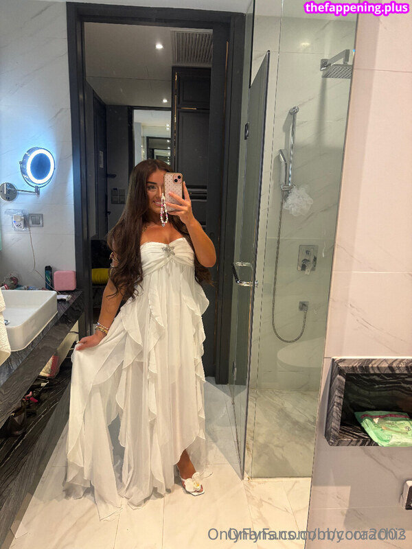 bbycorachis / cora_2oo2 / https: नग्न OnlyFans फोटो #16