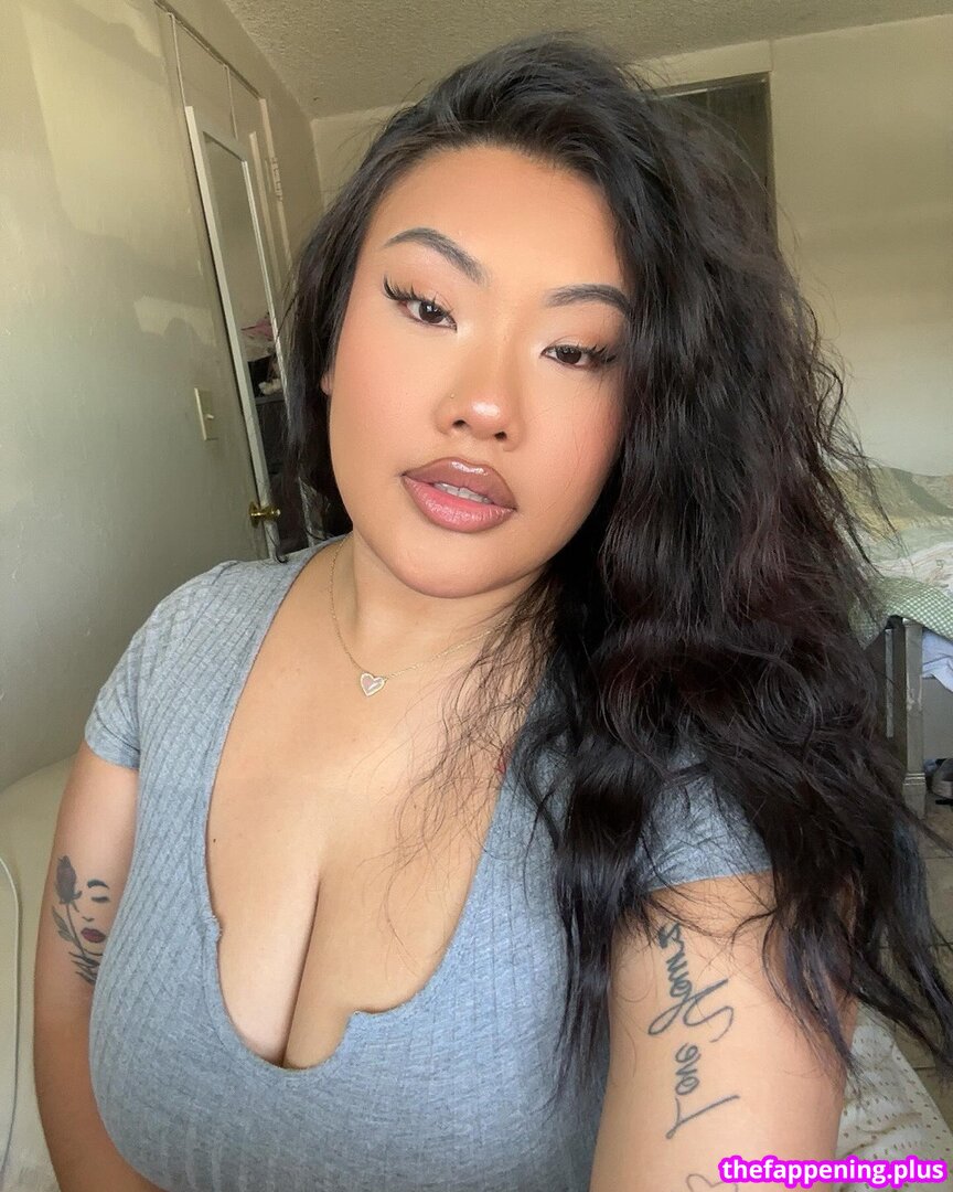 Cece / bbygirlcc / bbygirlcc_ / bbygirlcc__ / cecerosee Foto OnlyFans Desnuda #4