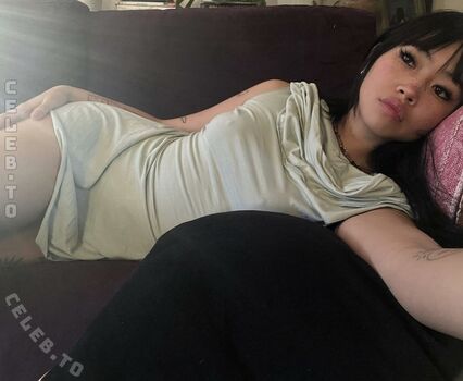 Full leaked Beabadoobee private onlyfans photo