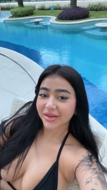 Beca Barreto