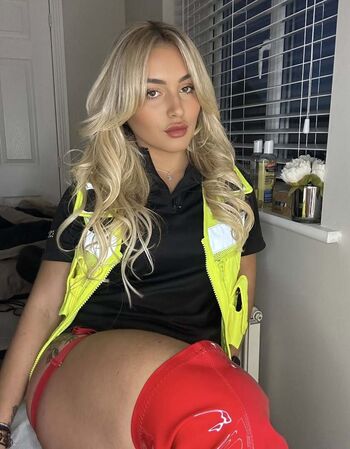 becca.off.duty