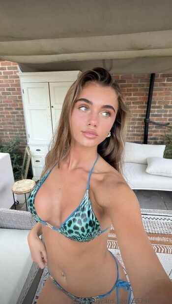 Full leaked Beccareynolds private onlyfans photo