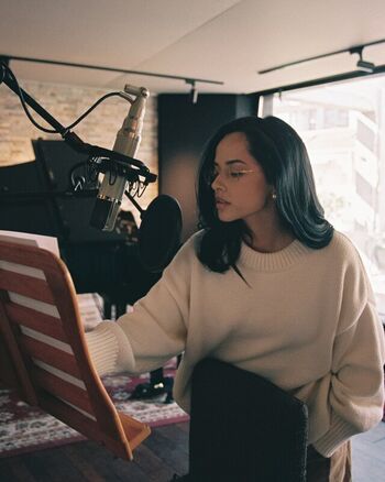 Becky G