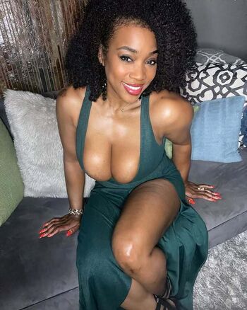 Full leaked Beckybrowngurl page private onlyfans photo