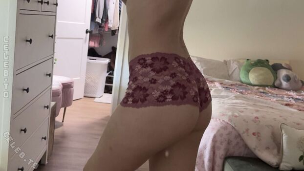 Full leaked Beebee page private onlyfans photo
