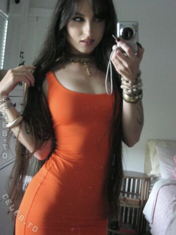 Full leaked Beebee page private onlyfans photo