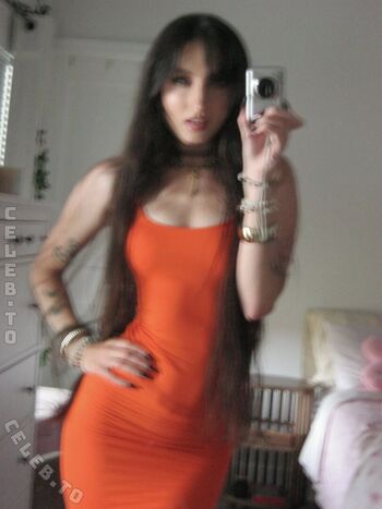 Full leaked Beebee page private onlyfans photo