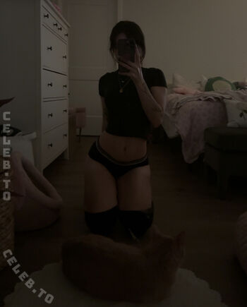 Full leaked Beebee page private onlyfans photo
