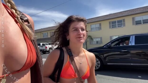 Full leaked Beez asmr private onlyfans photo