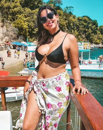 Full leaked Bel cosplay private onlyfans photo