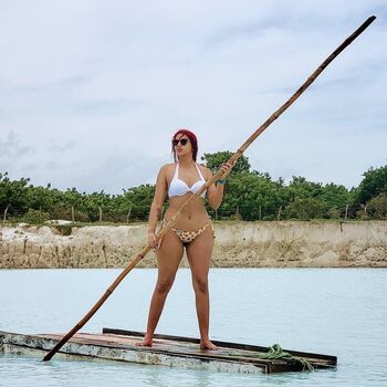 Full leaked Bel cosplay private onlyfans photo