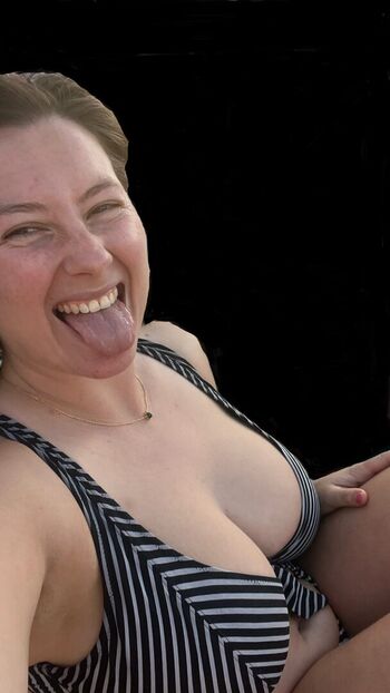 Full leaked Bel larcombe slice of salami private onlyfans photo