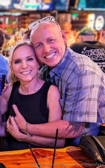 Full leaked Bella bare private onlyfans photo