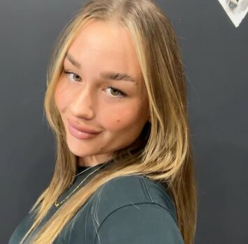 Full leaked Bella groves private onlyfans photo