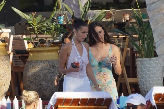 Full leaked Bella hadid page private onlyfans photo