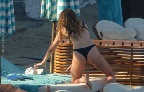 Full leaked Bella hadid page private onlyfans photo