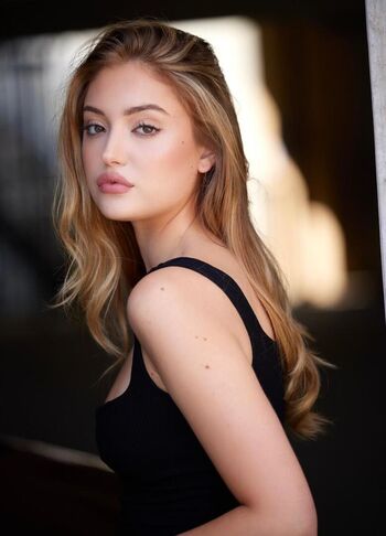 Full leaked Bella podaras private onlyfans photo