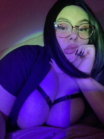 Full leaked Bella rosewood private onlyfans photo