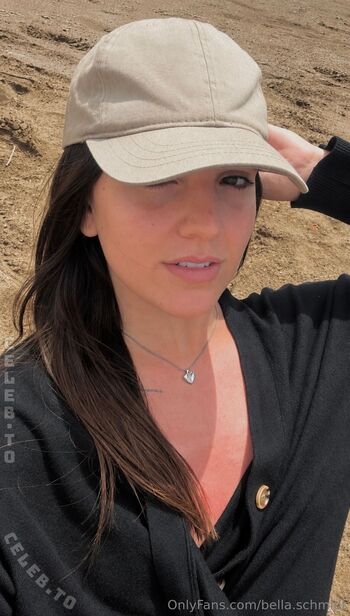 Full leaked Bella schmidt private onlyfans photo