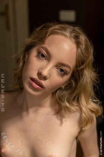 Full leaked Bella spark page private onlyfans photo