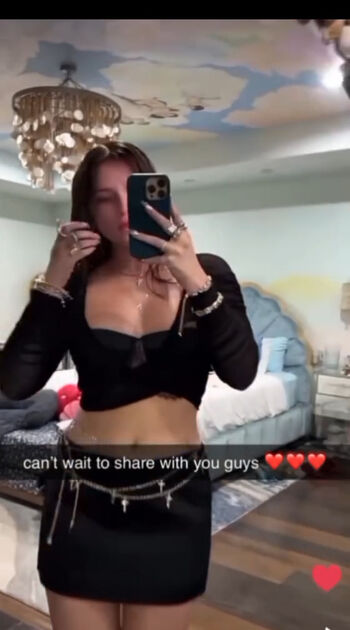 Full leaked Bella thorne private onlyfans photo