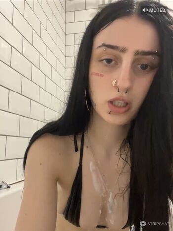 bellaxlauren