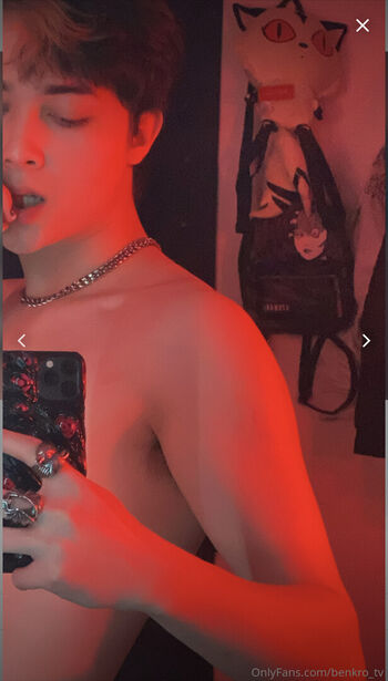 Full leaked Benkro tv private onlyfans photo
