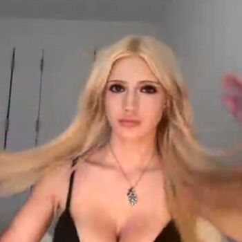 BestBlondiiecb