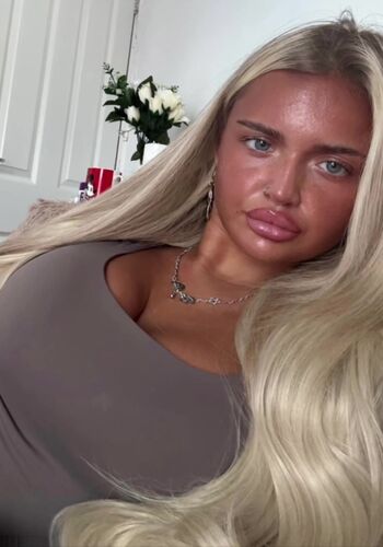 Full leaked Beth gould private onlyfans photo