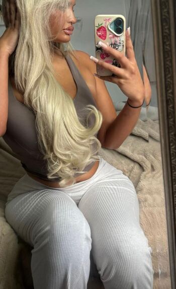 Full leaked Beth gould private onlyfans photo