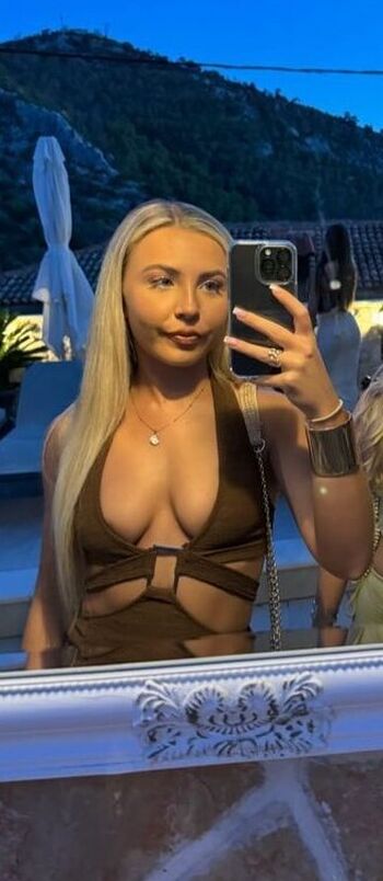 Full leaked Beth tucker private onlyfans photo