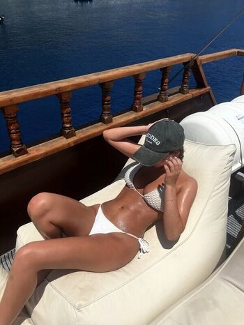 Full leaked Bettinahaukas private onlyfans photo