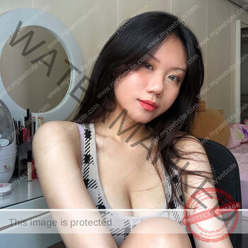 Full leaked Beverlyloh private onlyfans photo