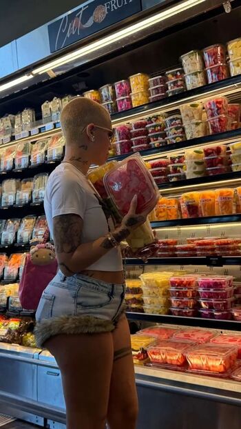 Full leaked Bhad bhabie page private onlyfans photo
