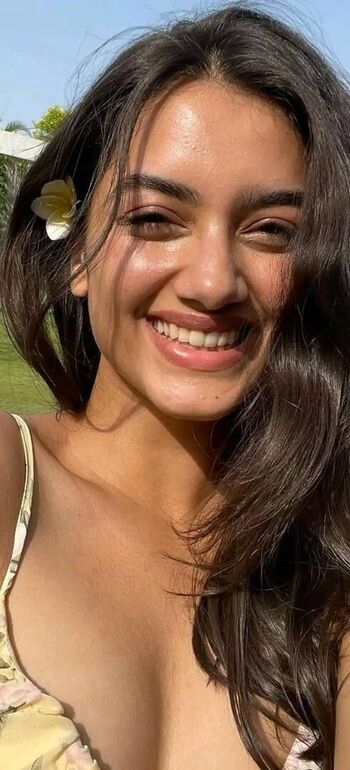Full leaked Bhagyashri private onlyfans photo