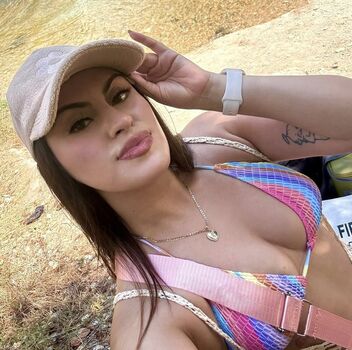 Full leaked Big booty karla private onlyfans photo