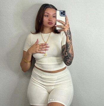 Full leaked Big cash cass private onlyfans photo