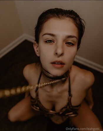 Full leaked Big noses page private onlyfans photo