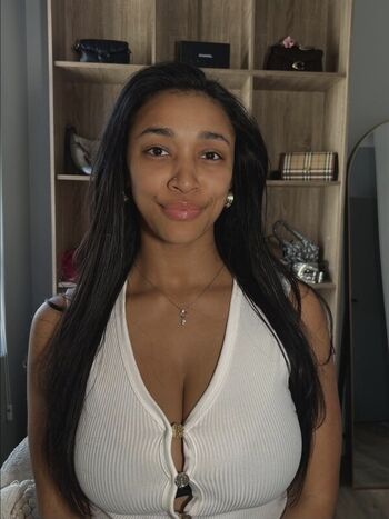 Bigdiamondgirl,