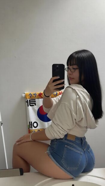 bigootyjin