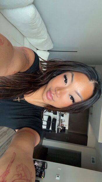Full leaked Biigbambi private onlyfans photo