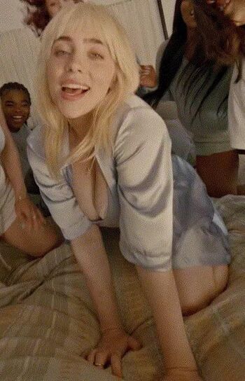 Full leaked Billie eilish  page private onlyfans photo