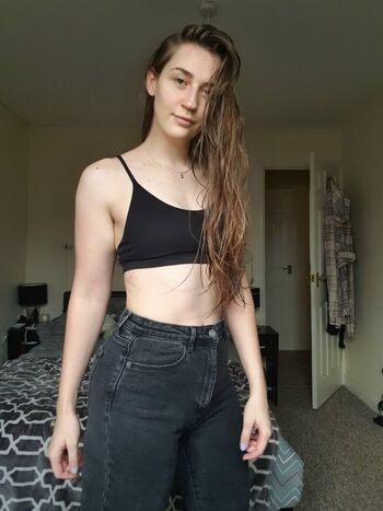 Full leaked Billietrixx private onlyfans photo