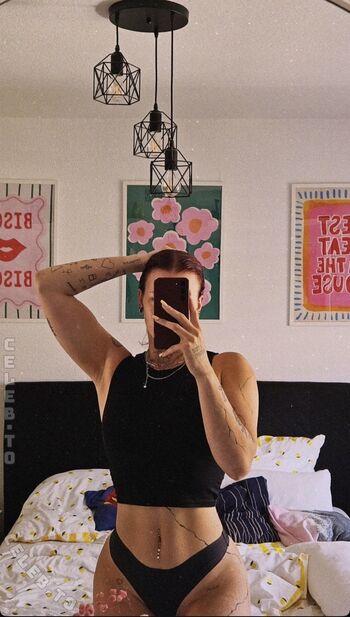 Full leaked Bimbalabambi private onlyfans photo